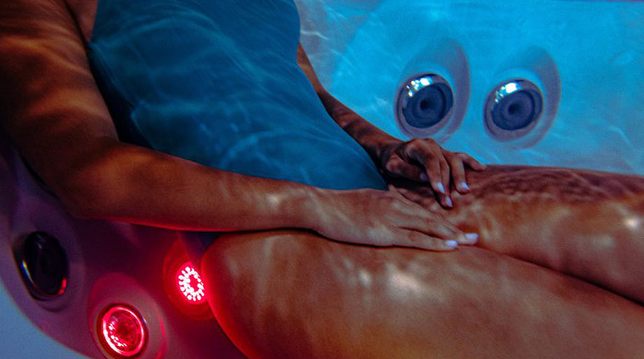 Chaleur infrarouge dans un spa pour favoriser la récupération après un cours d'aquagym